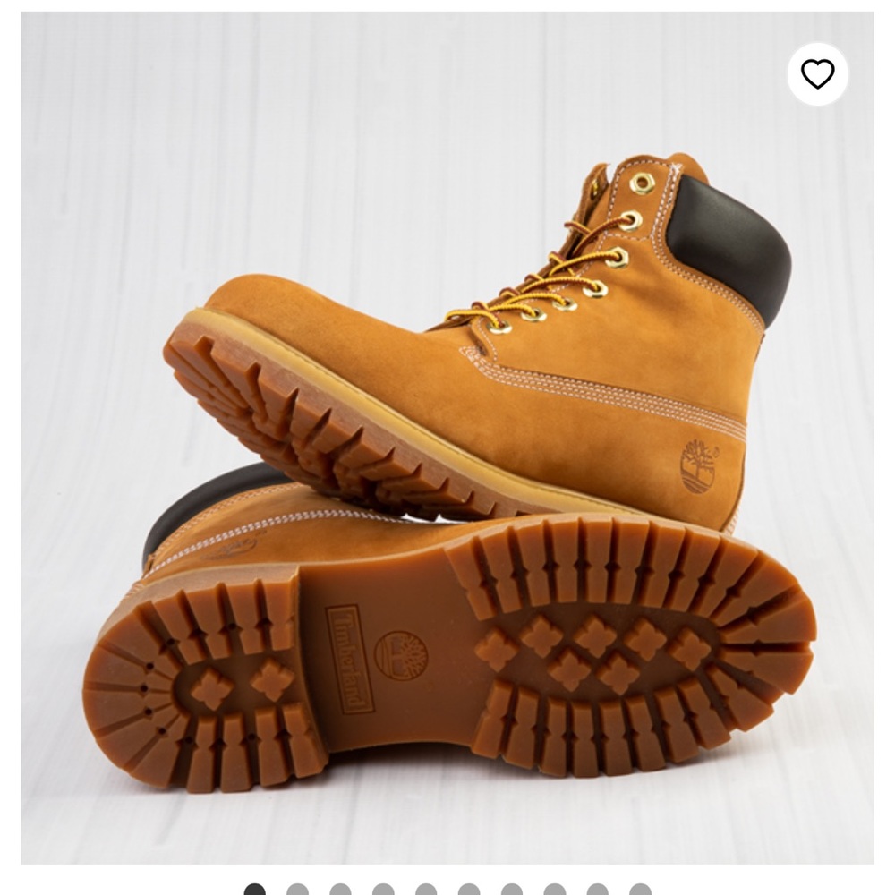 Women’s timberland boots size 9